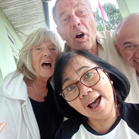 Petra Homestay Bangka Leda Ruteng Eksteriør billede