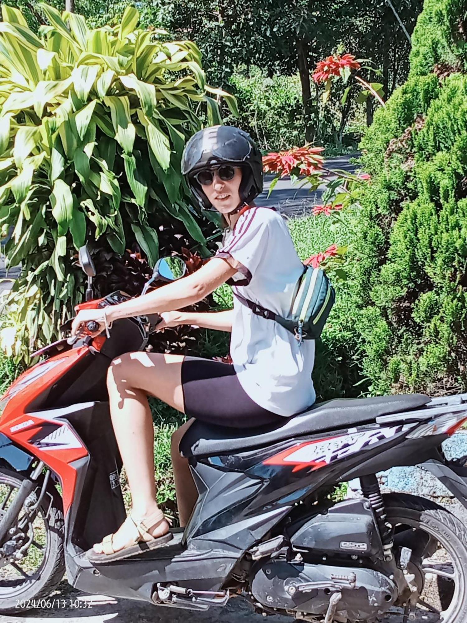 Petra Homestay Bangka Leda Ruteng Eksteriør billede